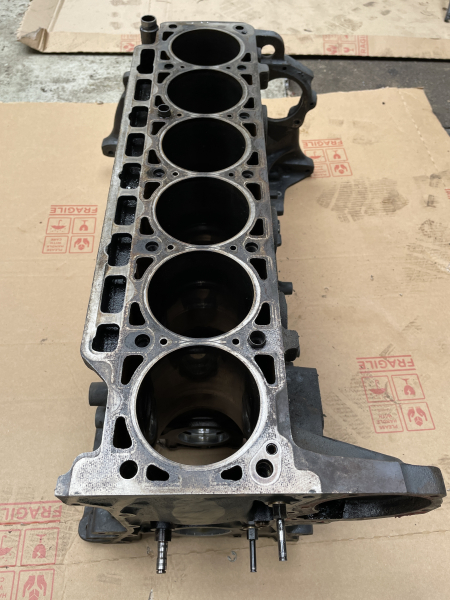 BMW M5 E28 Motorblock block engine Triebwerk M88/3 M88 Motor Moteur  M6 E24